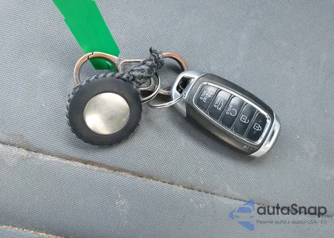 2021 Hyundai Elantra Sel z USA, uszkodzony, nr VIN 5NPLM4AG7MH039567